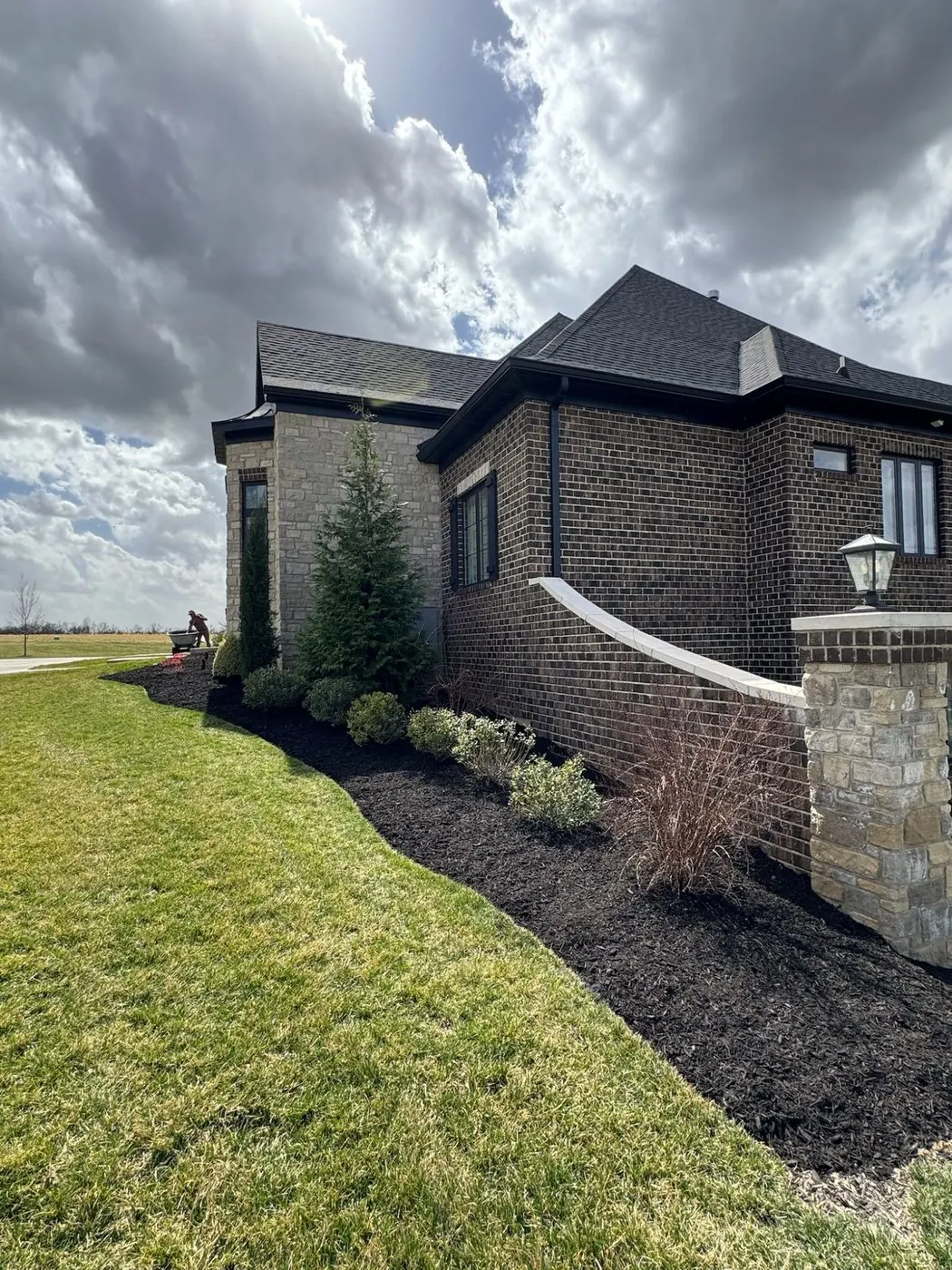 Metro West Lawn & Landscape project โ Crew at work